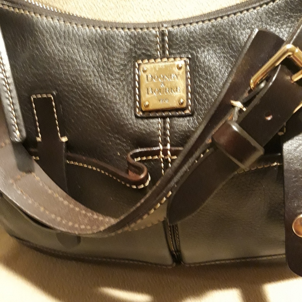 Dooney & Bourke leather bag- Excellent Condition!! - Picture 5 of 6